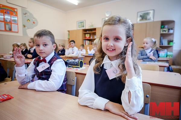 Более 23 тыс. детей приняли в этом учебном году школы Первомайского района