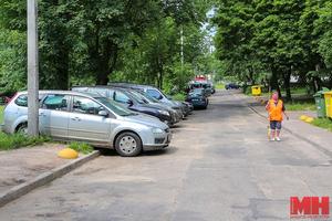 Штраф за парковку на минских газонах уже получили около 100 автовладельцев