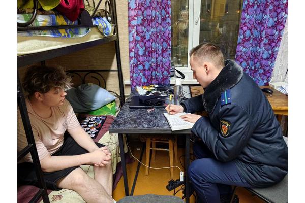 В студенческих общежитиях прокуратурой Первомайского района Минска совместно с сотрудниками милиции проведен антинаркотический рейд