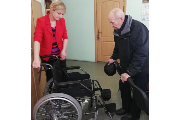 Обеспечение инвалидов современными техническими средствами социальной  реабилитации
