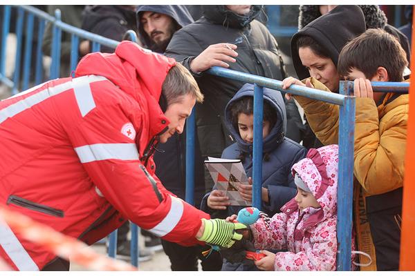 Размер помощи беженцам по линии Международного Красного Креста составит около 6 млн евро — Шевцов